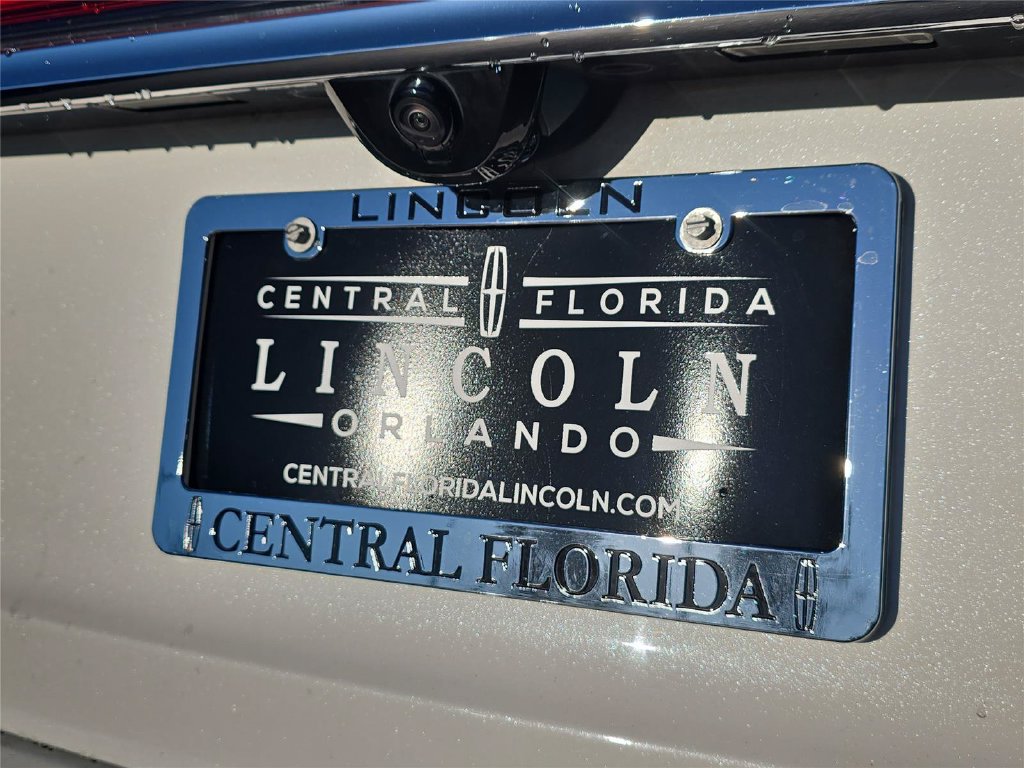 Used 2023 Lincoln Aviator Black Label AWD/4WD image 4