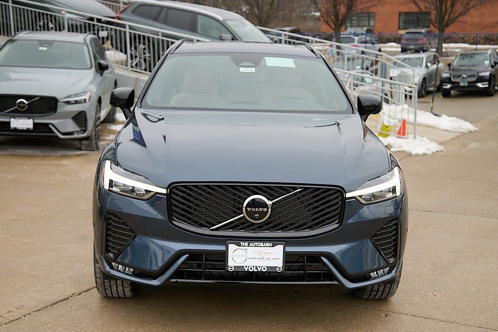 New 2026 Volvo XC60 B5 Plus w/ Protection Package Premier image 5