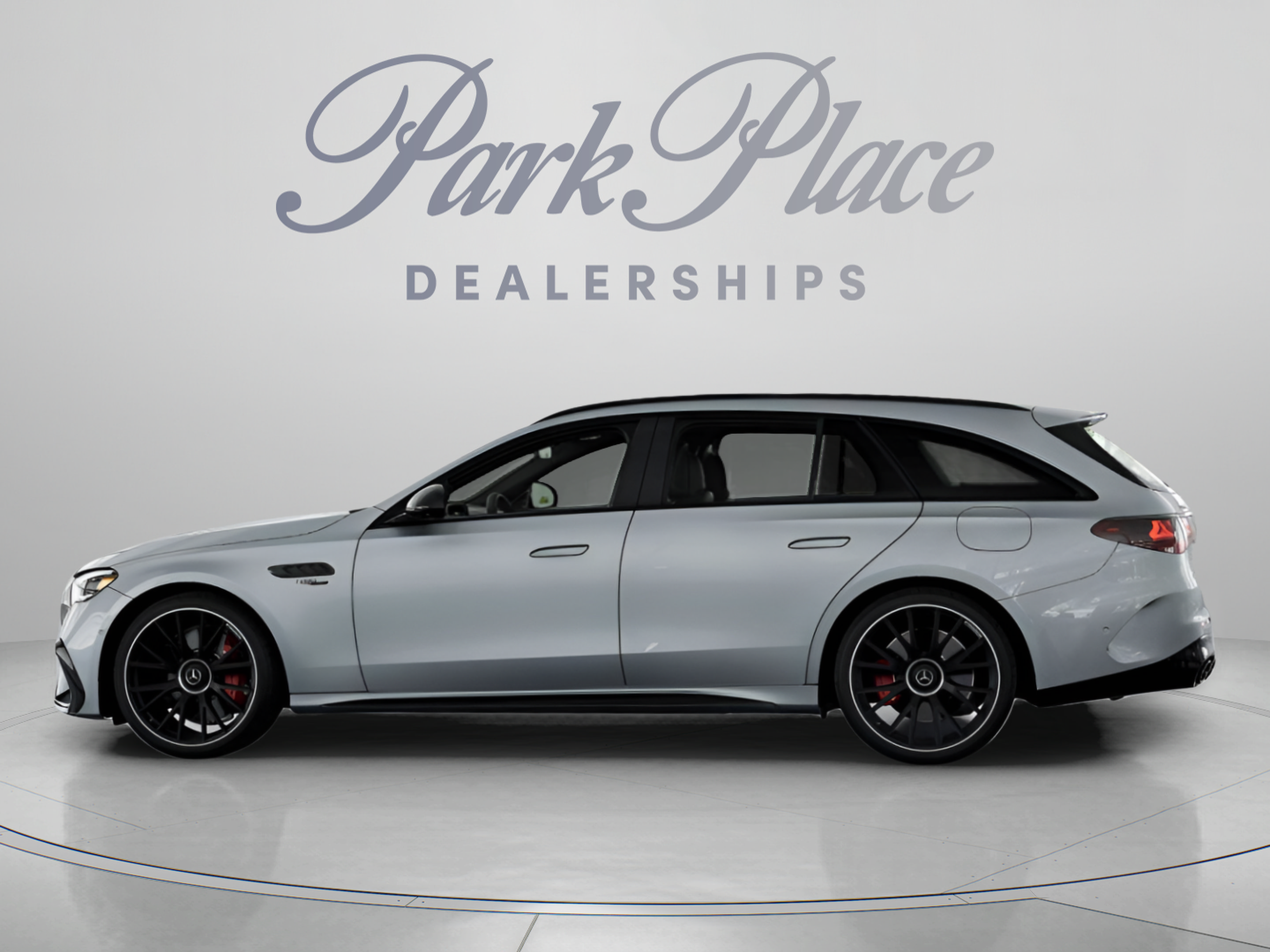 New 2026 Mercedes-Benz E 53 AMG e 4MATIC Wagon image 9