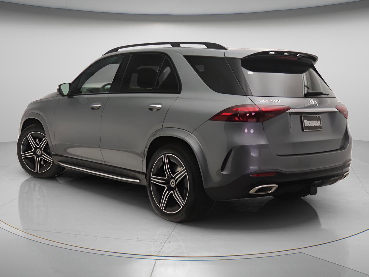 New 2026 Mercedes-Benz GLE 580 4MATIC image 2