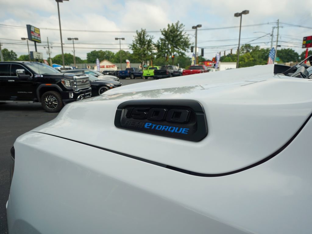 Used 2021 RAM 1500 Big Horn image 3