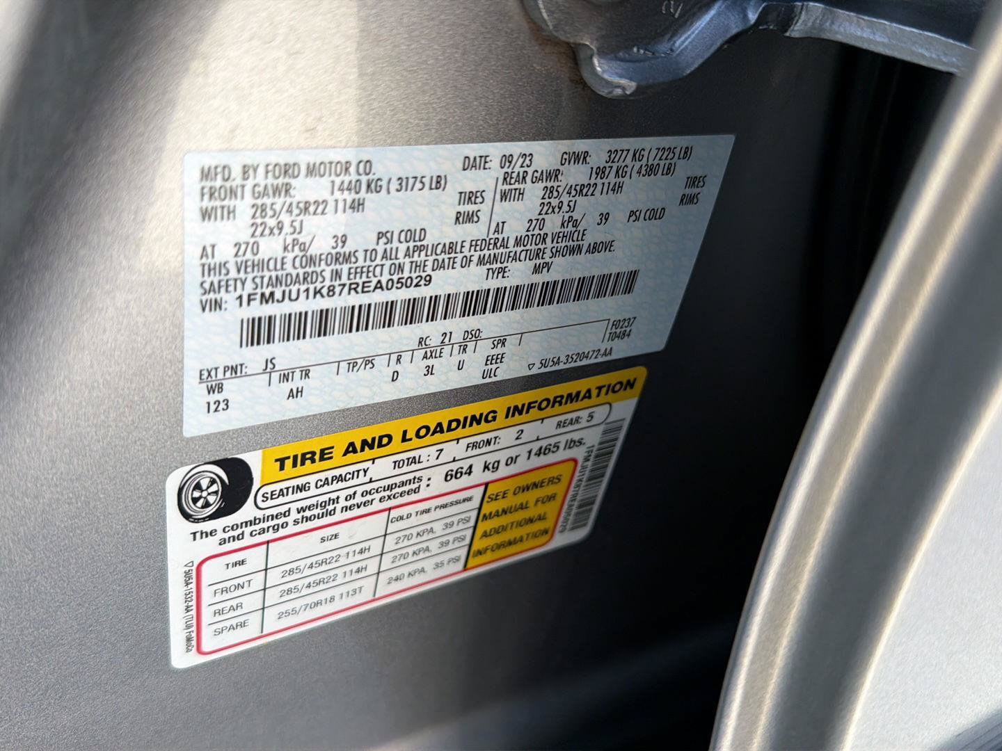 Used 2024 Ford Expedition Limited RWD image 48