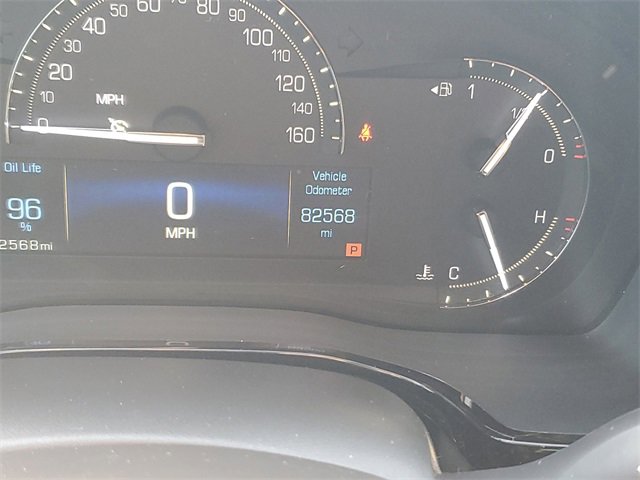 Used 2018 Cadillac XT5 FWD image 16