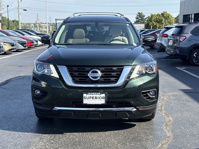Used 2019 Nissan Pathfinder Platinum w/ Cargo Package AWD/4WD image 14