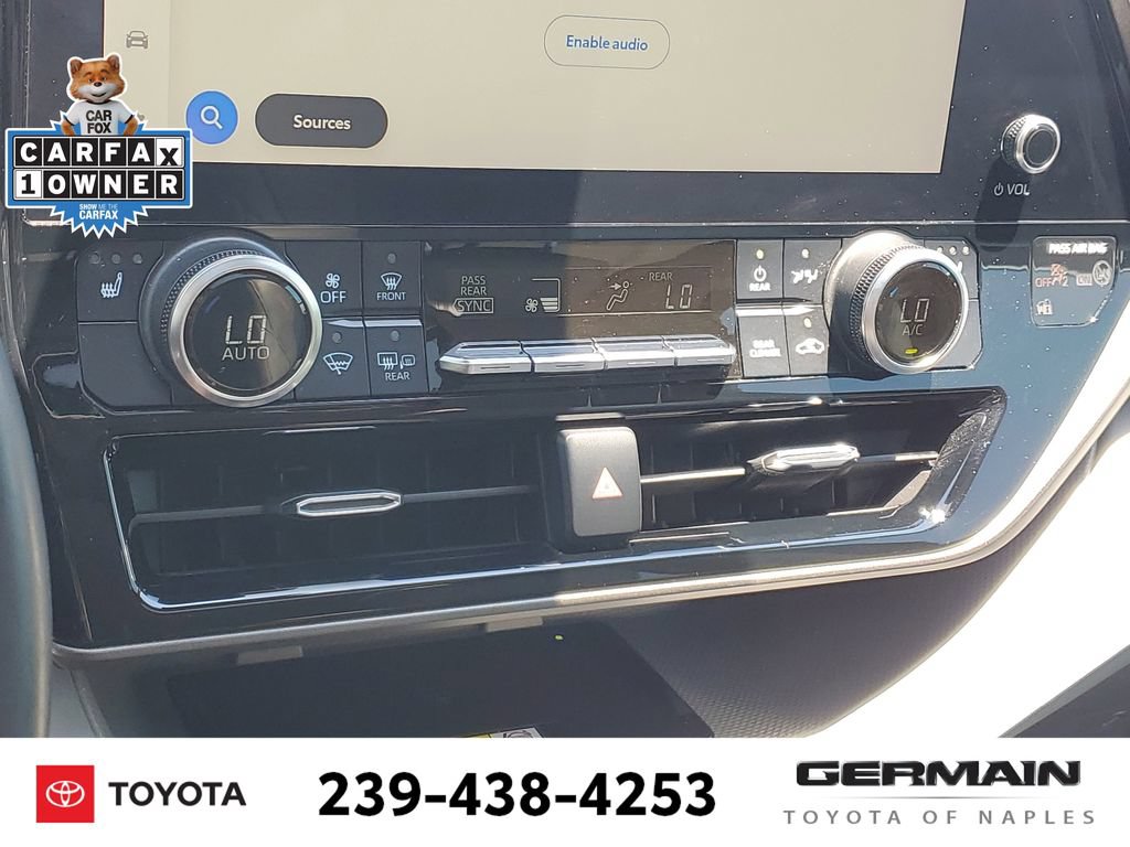 Used 2023 Toyota Highlander XLE FWD image 31
