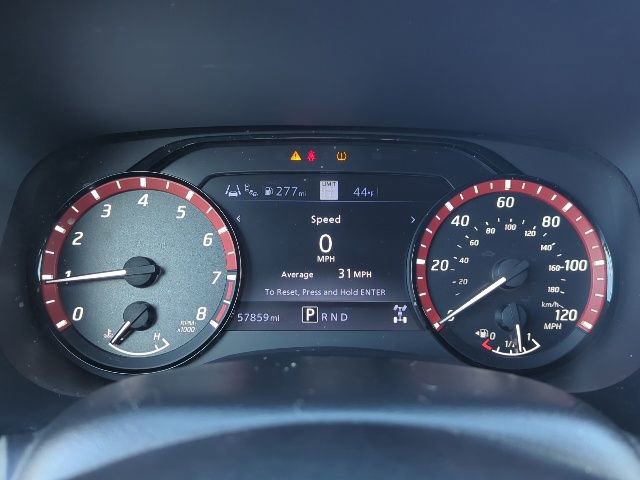 Used 2022 Nissan Frontier PRO-4X image 11