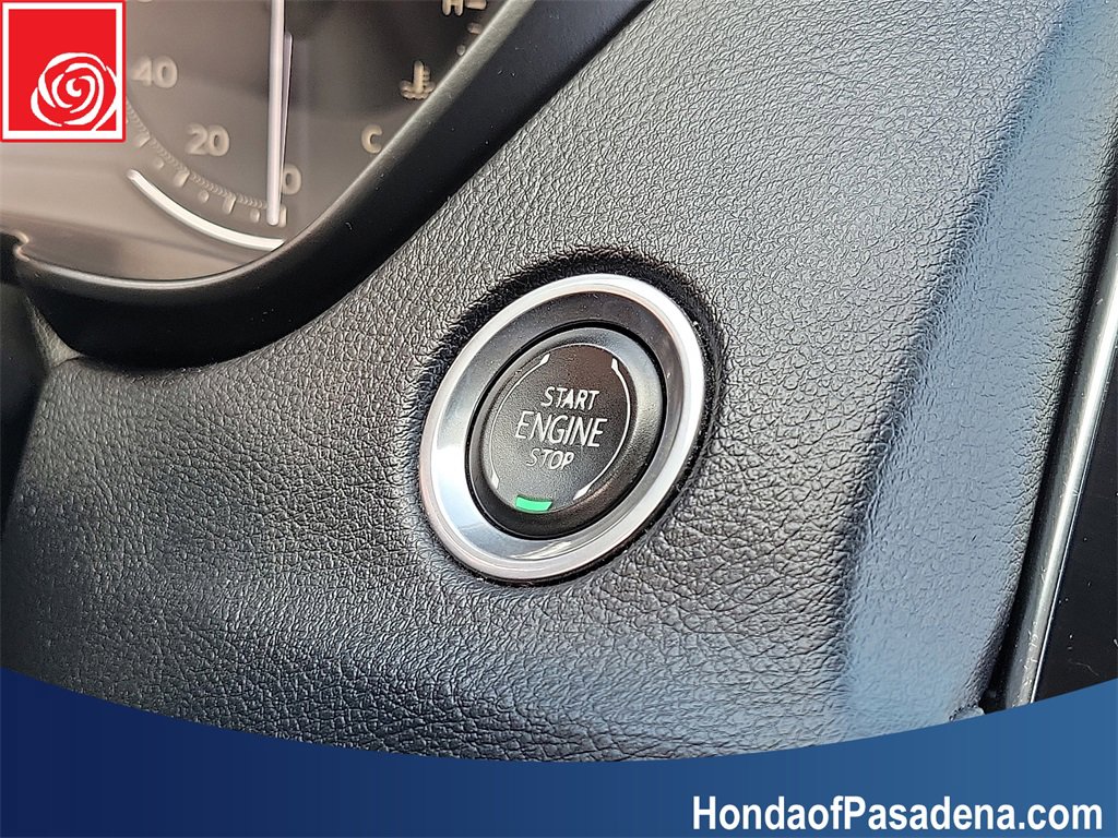 Used 2019 Cadillac XT4 Premium Luxury image 17