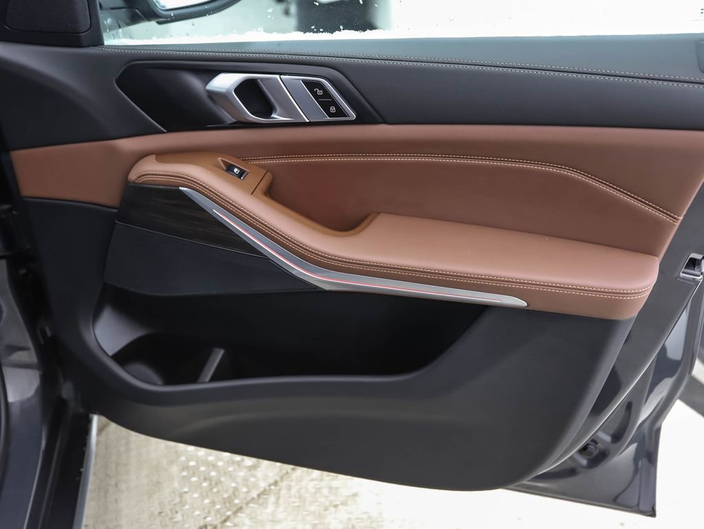 Certified 2024 BMW X5 xDrive40i w/ Parking Assistance Package image 27