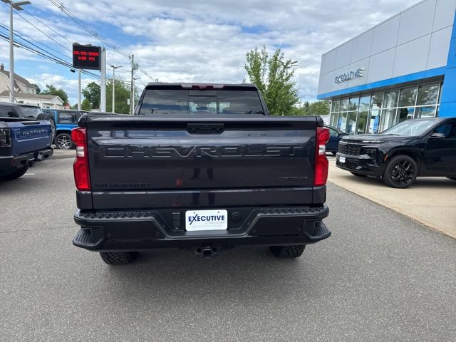 Used 2024 Chevrolet Silverado 1500 ZR2 w/ Technology Package AWD/4WD image 6