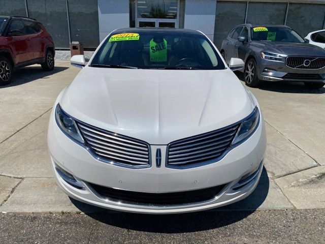 Used 2015 Lincoln MKZ AWD w/ Equipment Group 102A Reserve image 10
