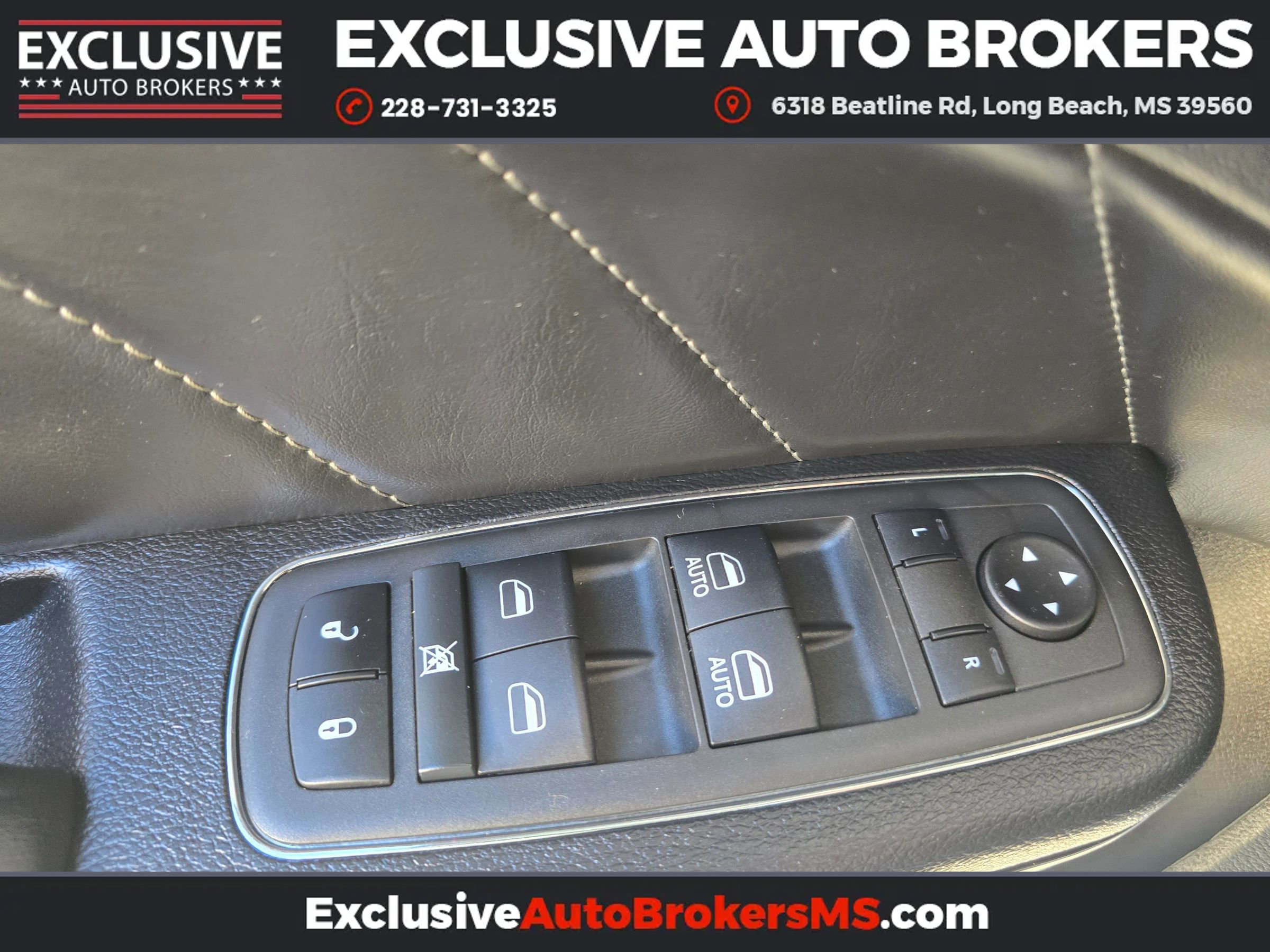 Used 2022 Dodge Charger R/T w/ Plus Group image 10