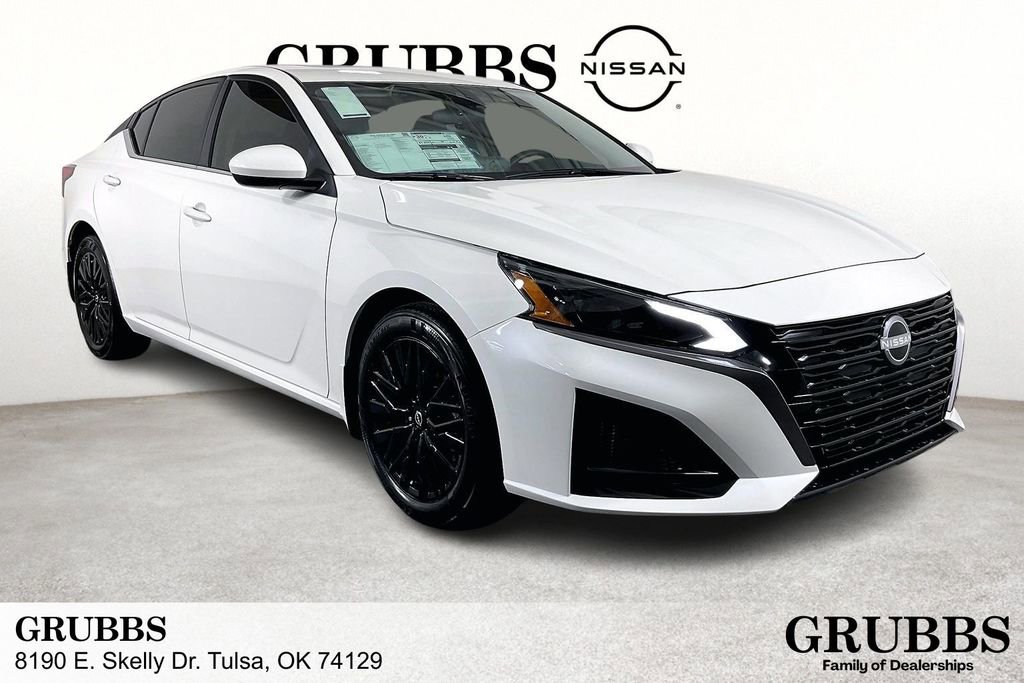 New 2026 Nissan Altima 2.5 SV w/ SV Special Edition Package FWD image 1