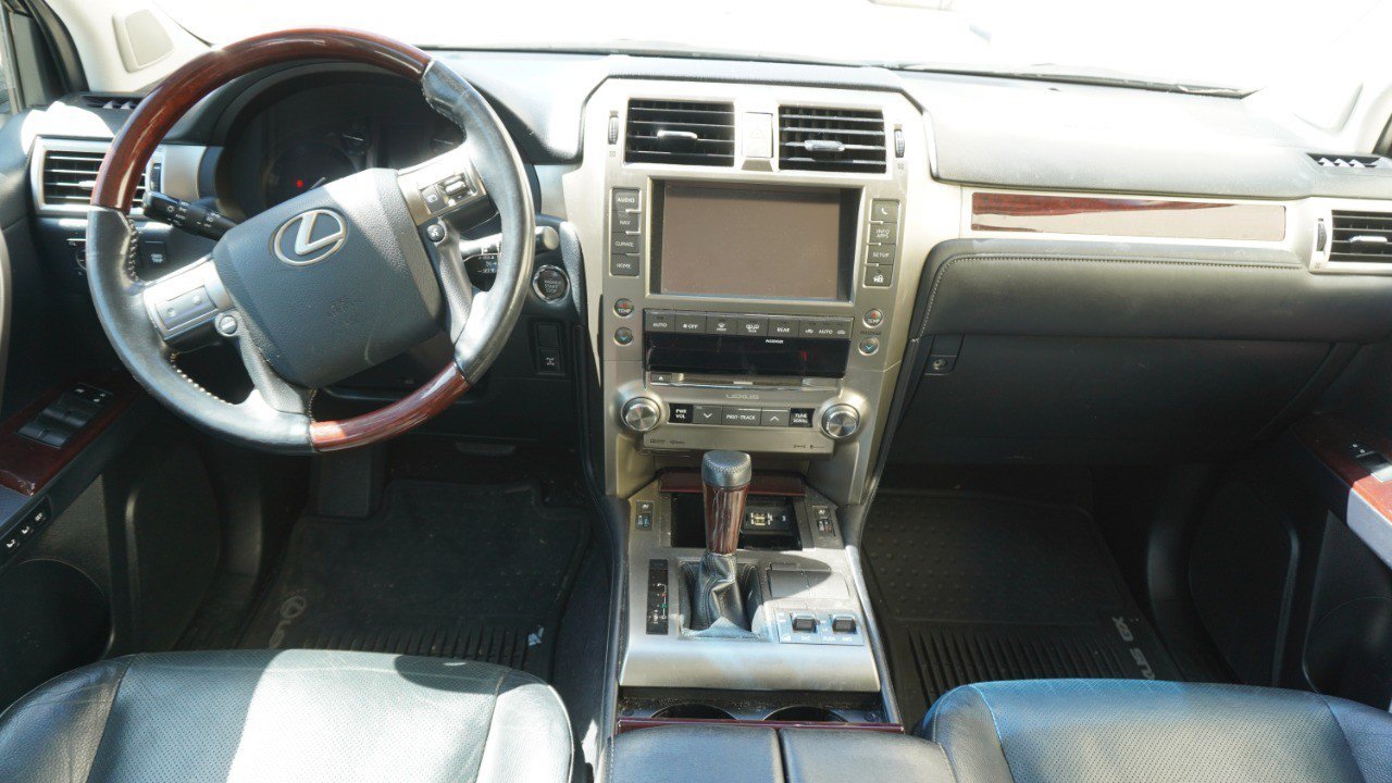 Used 2018 Lexus GX 460 Premium AWD/4WD image 12