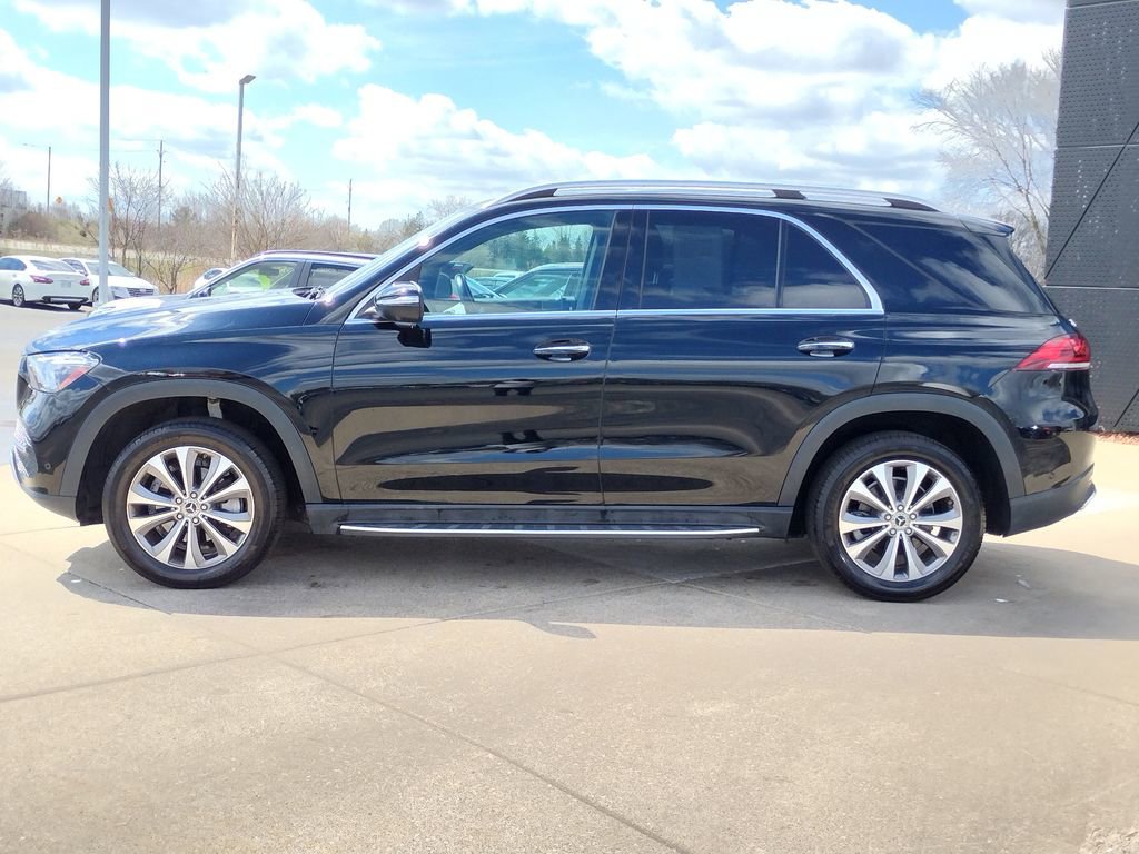 Used 2022 Mercedes-Benz GLE 350 4MATIC w/ Premium Package image 9