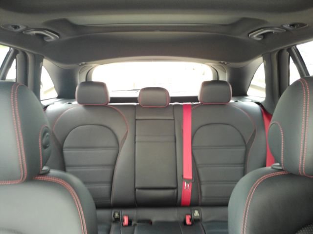 Used 2017 Mercedes-Benz GLC 43 AMG 4MATIC image 33