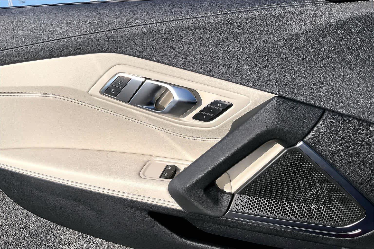 Used 2023 BMW Z4 sDrive30i w/ Premium Package RWD image 41