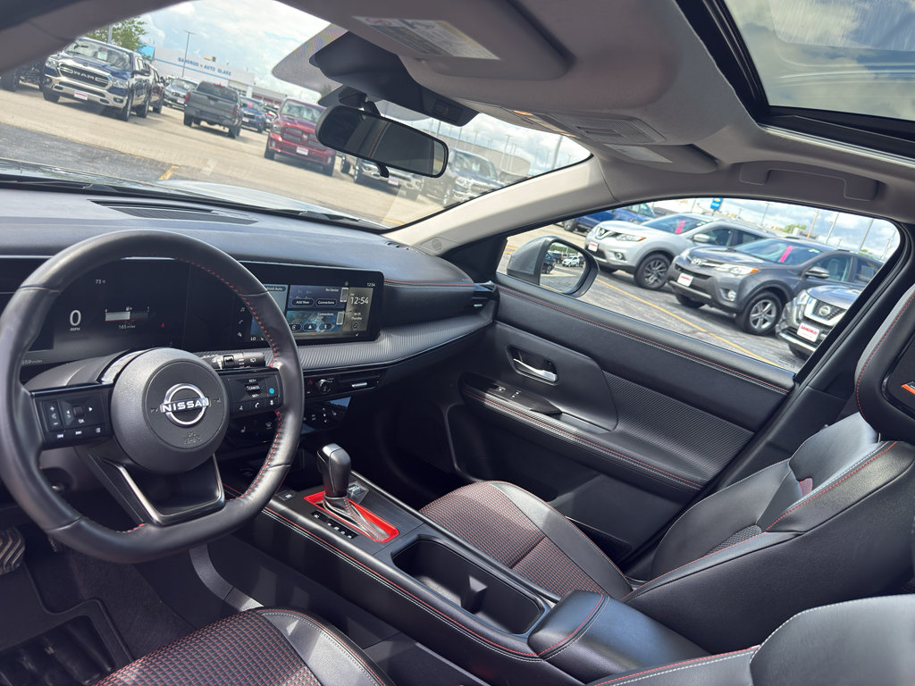 Certified 2025 Nissan Kicks SR w/ SR Premium Package AWD/4WD image 25
