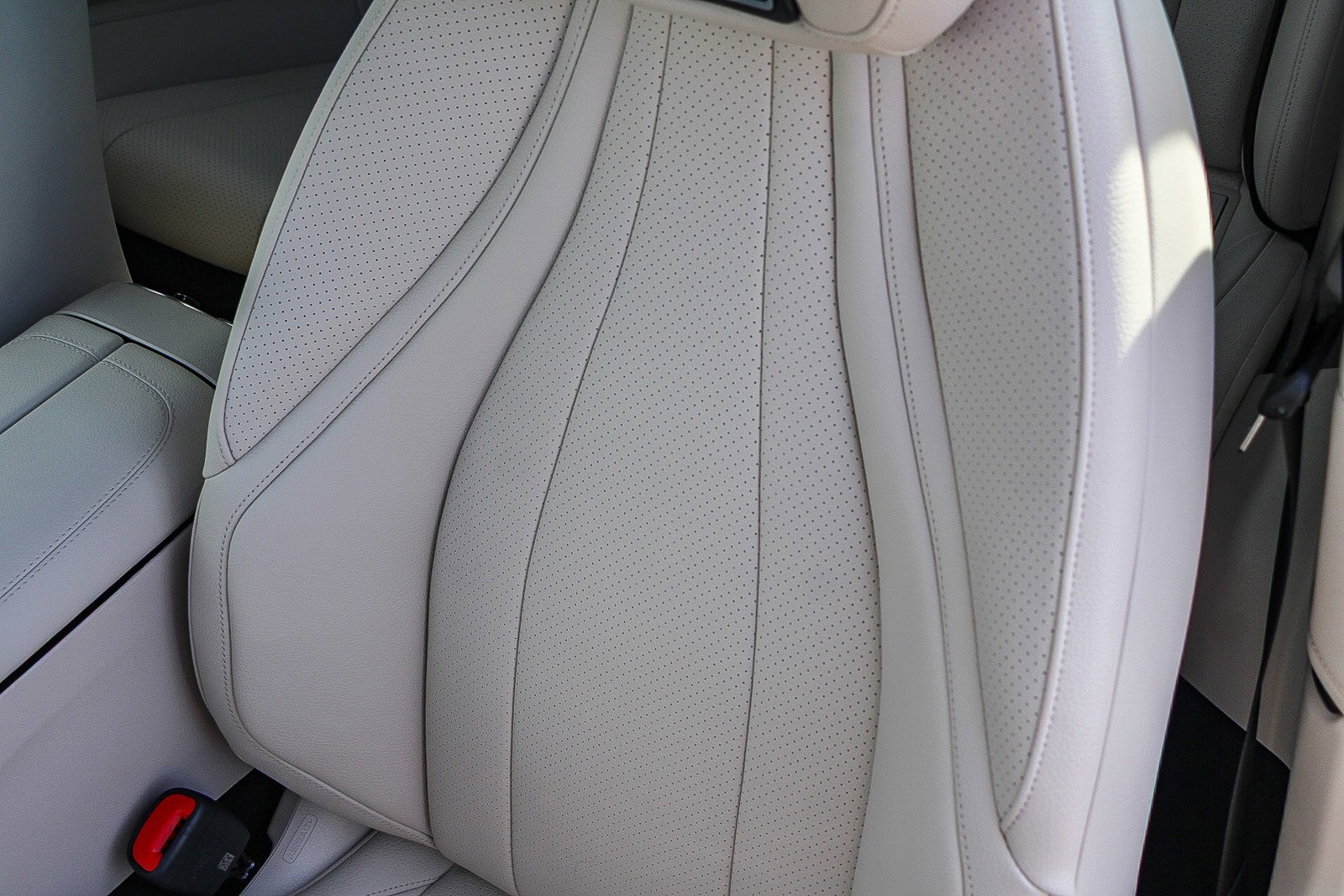 New 2026 Mercedes-Benz CLE 300 4MATIC Cabriolet image 24