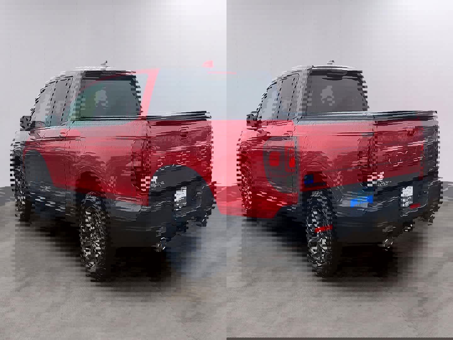 Certified 2025 Honda Ridgeline Sport image 5