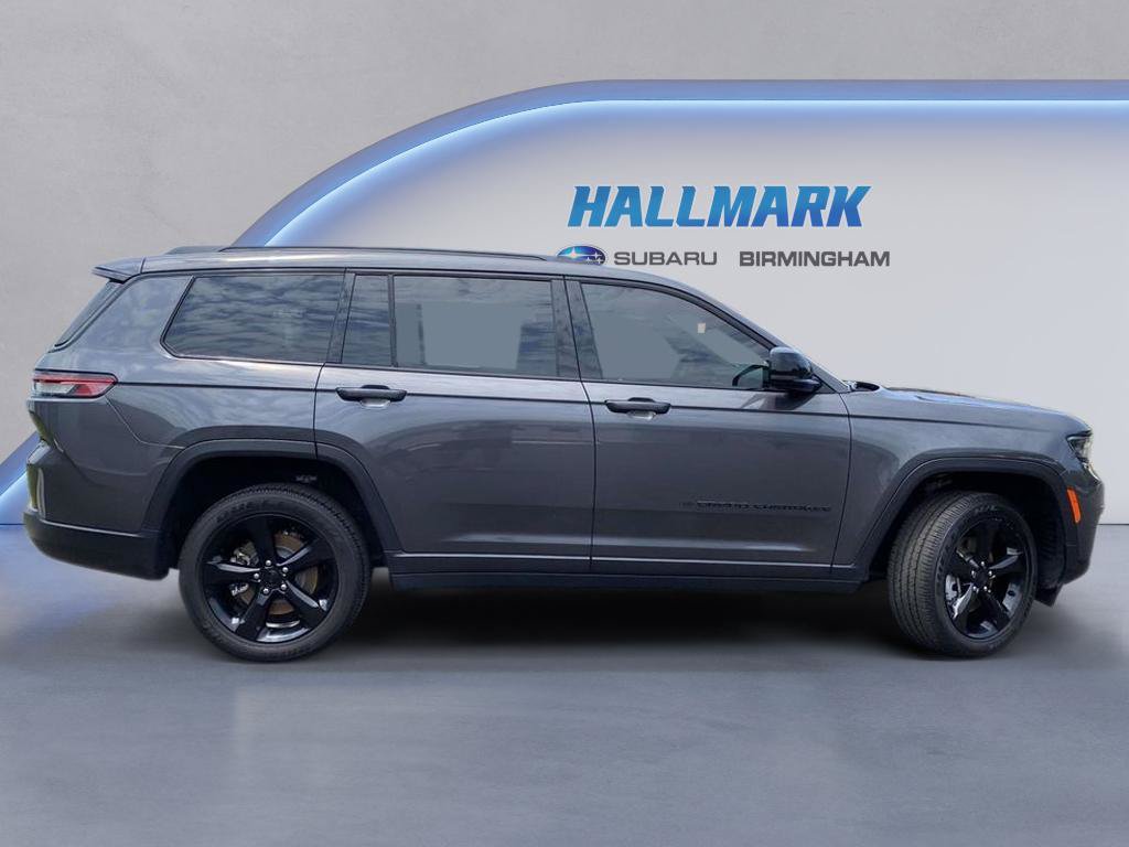 Used 2025 Jeep Grand Cherokee L Altitude RWD image 2