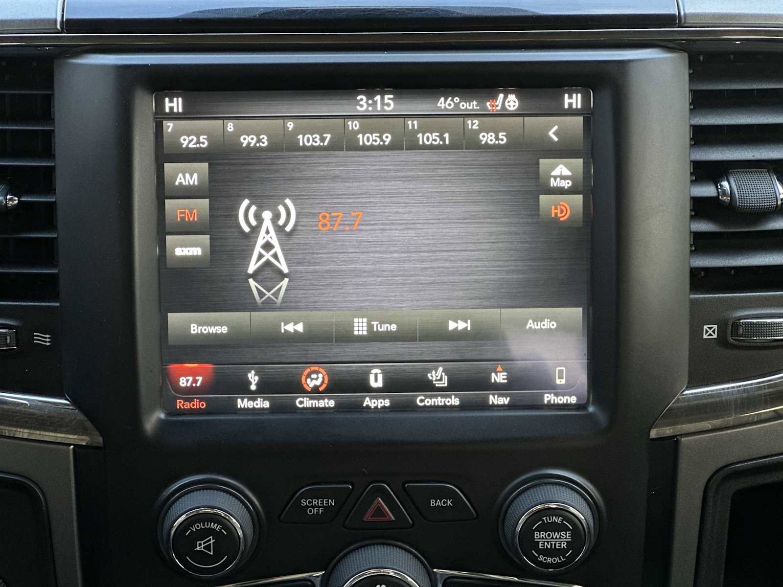 Used 2018 RAM 2500 Laramie w/ Sport Appearance Group image 12