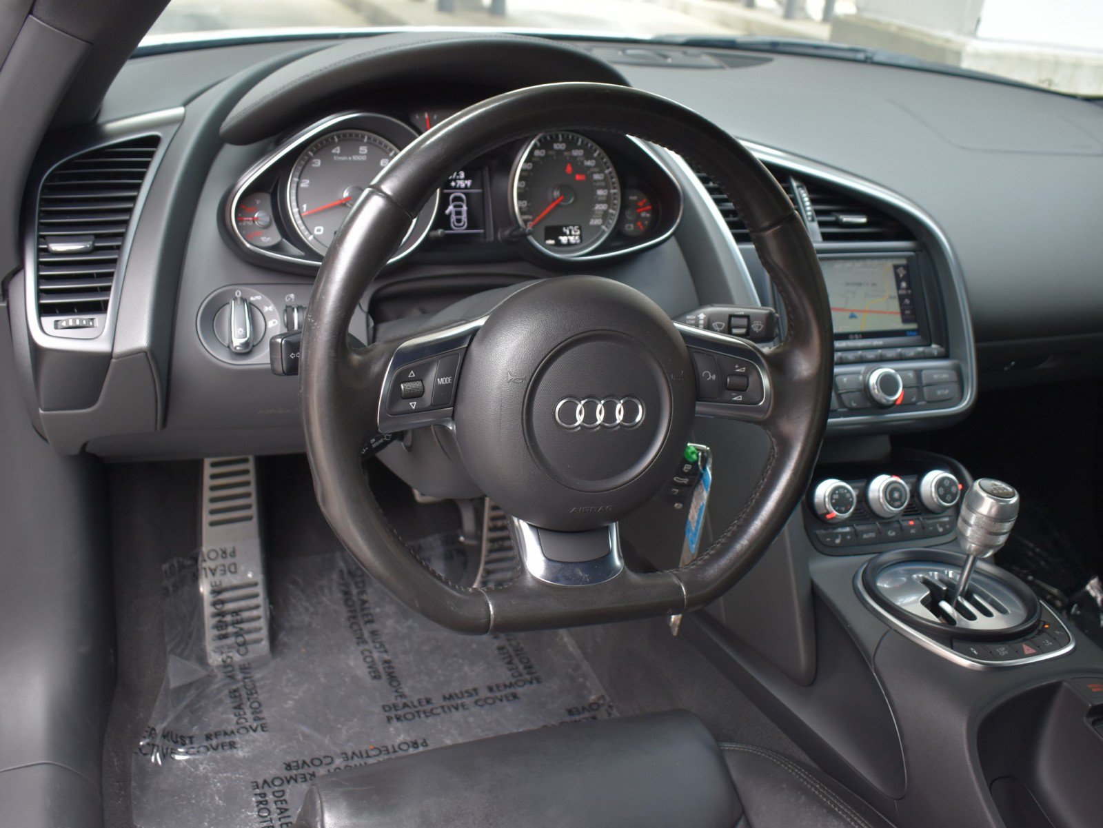 Used 2009 Audi R8 V8 w/ Premium Pkg AWD/4WD image 14