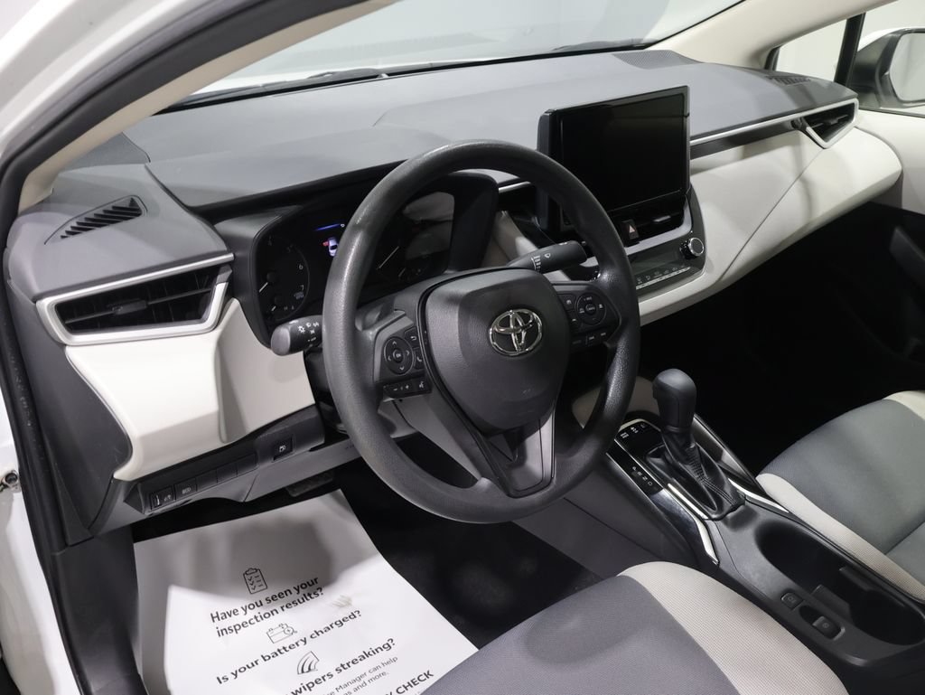 Certified 2023 Toyota Corolla LE AWD/4WD image 16