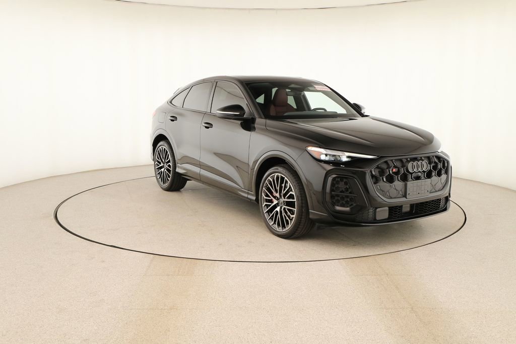 Certified 2025 Audi SQ5 Prestige image 10