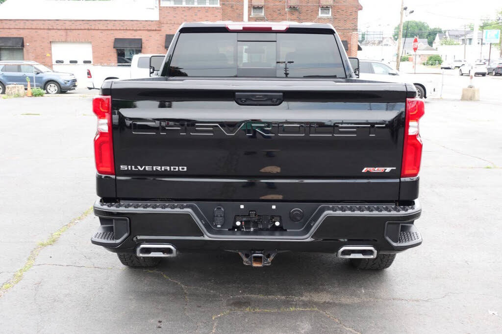 Used 2023 Chevrolet Silverado 1500 RST w/ True North Edition Plus AWD/4WD image 10