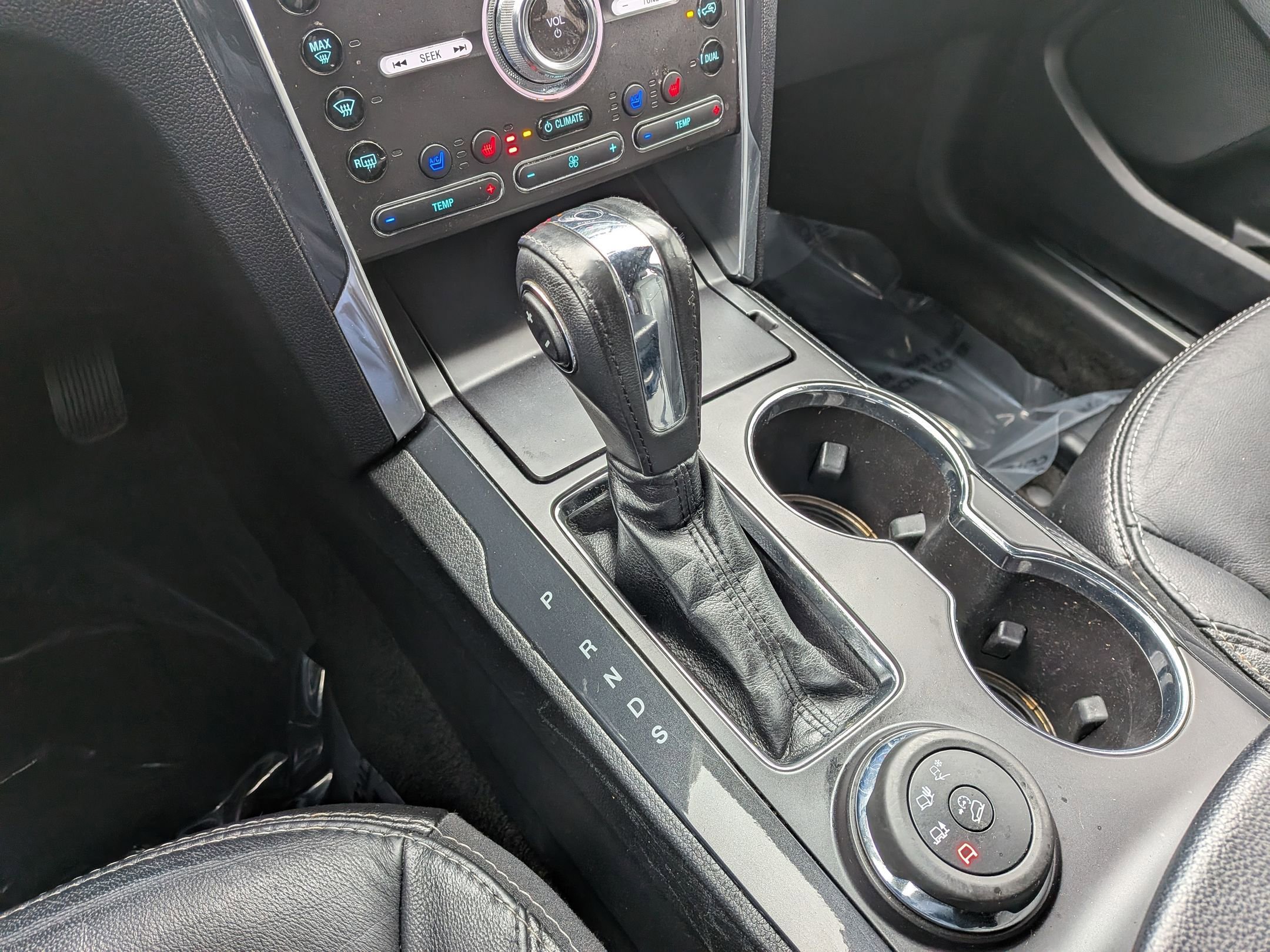Used 2018 Ford Explorer Limited image 23