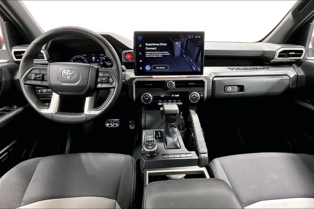 Used 2025 Toyota Tacoma TRD Sport AWD/4WD image 18