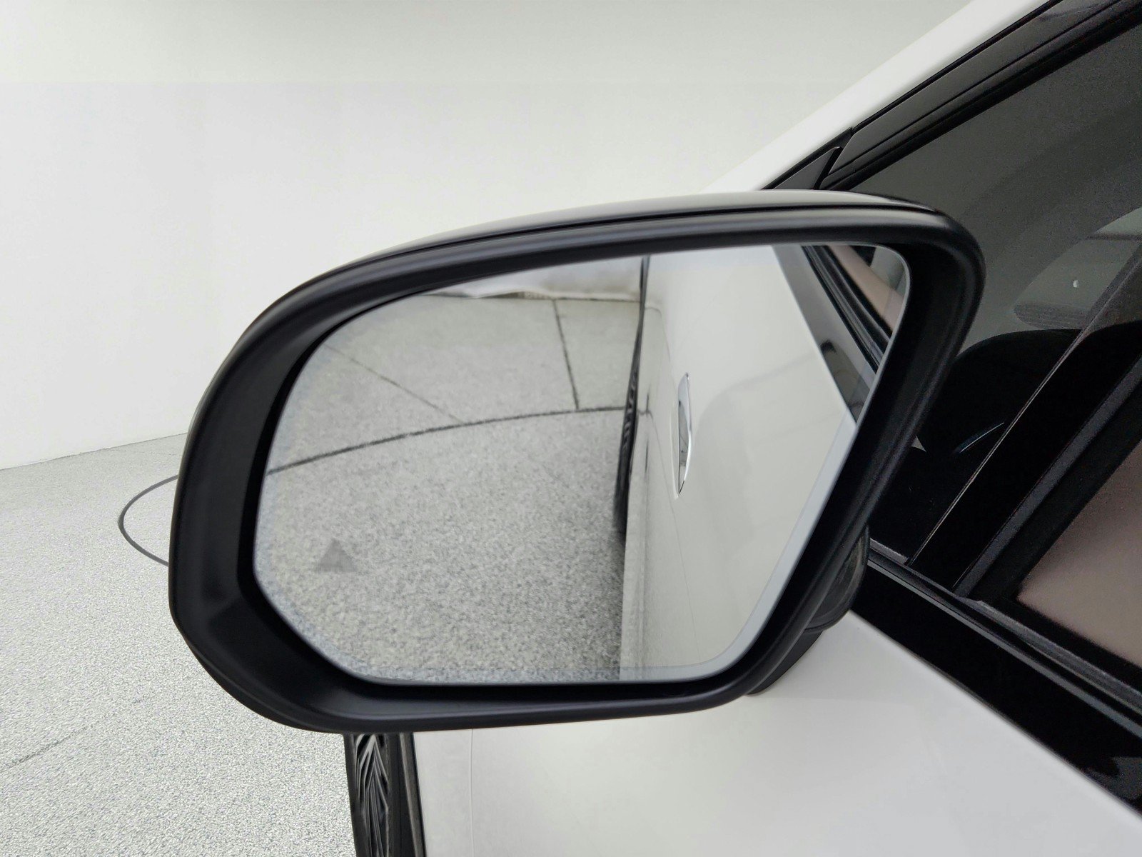 Certified 2023 Mercedes-Benz EQS 450+ 4MATIC SUV image 25