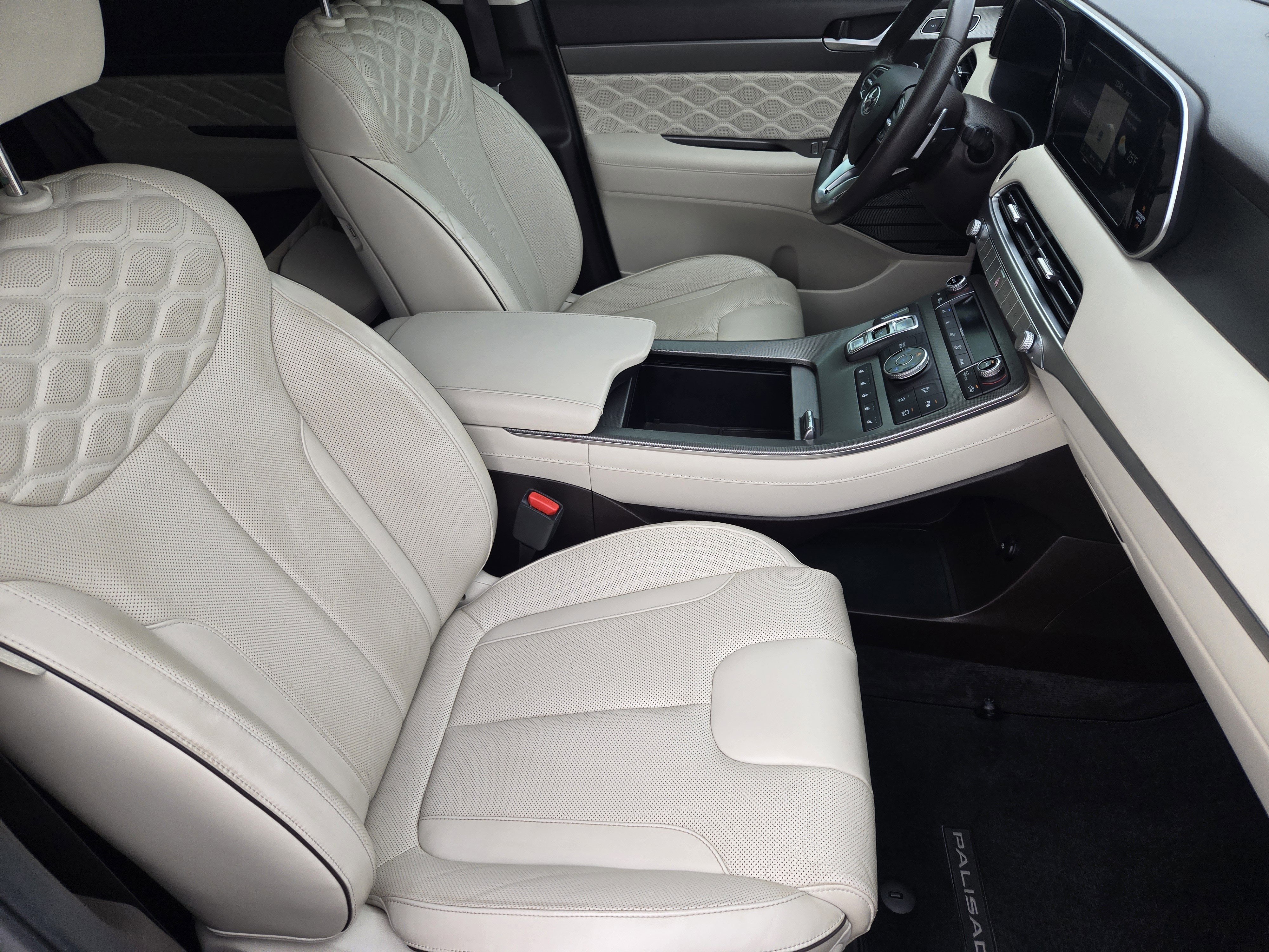 Used 2020 Hyundai Palisade Limited image 12