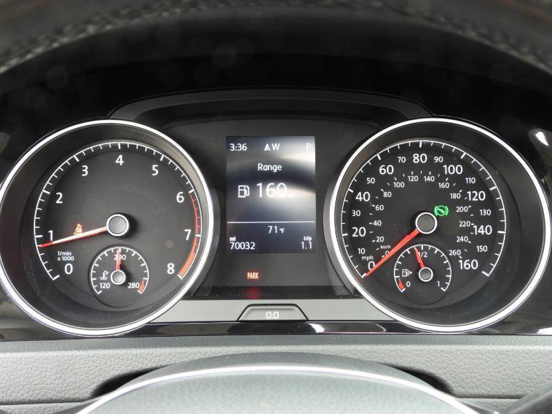 Used 2017 Volkswagen Golf SEL FWD image 88