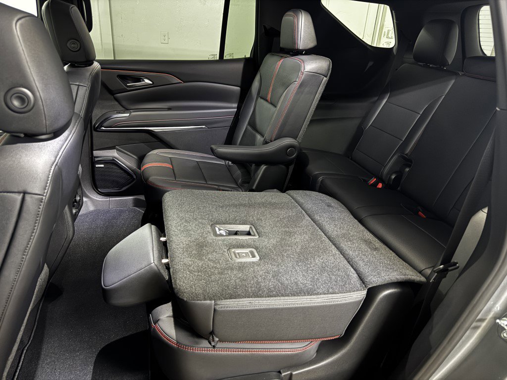 New 2026 Chevrolet Traverse RS image 71