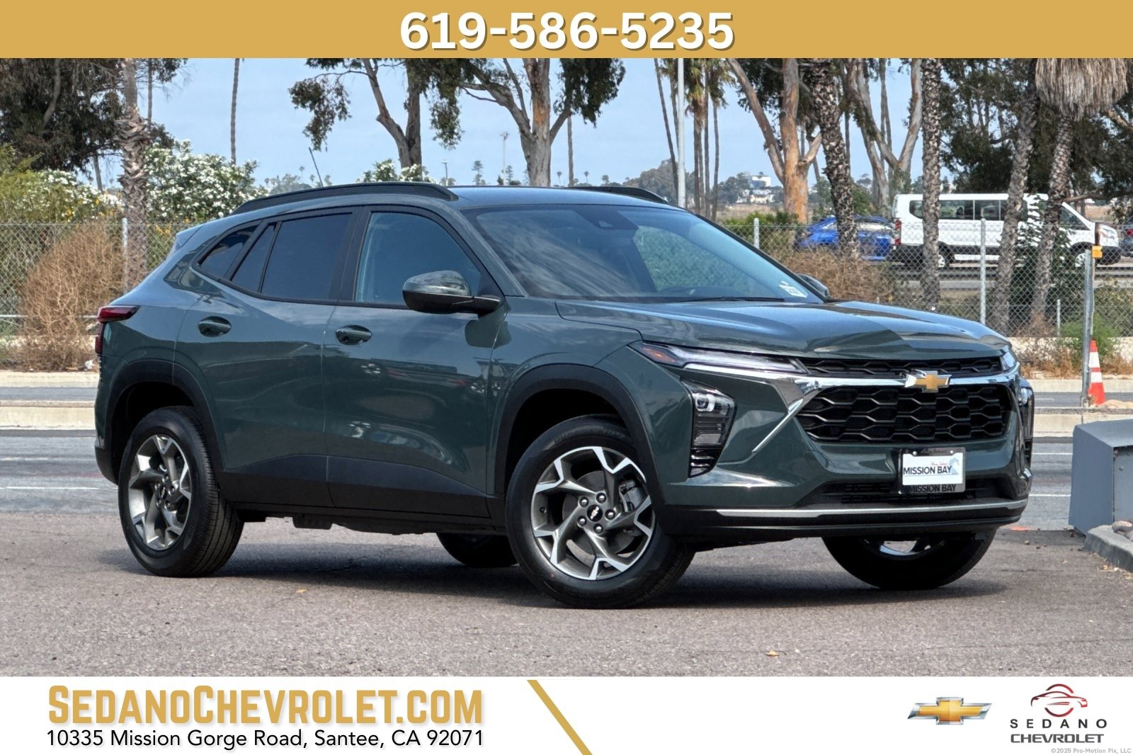New 2025 Chevrolet Trax LT w/ LT Convenience Package
