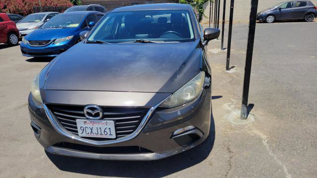 Used 2014 MAZDA MAZDA3 i Grand Touring image 2