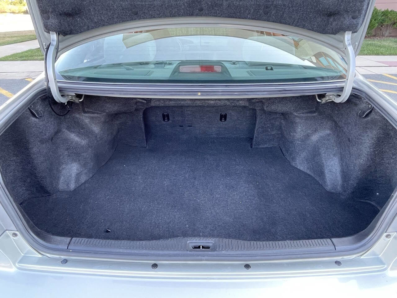 Used 2000 Toyota Camry CE image 31