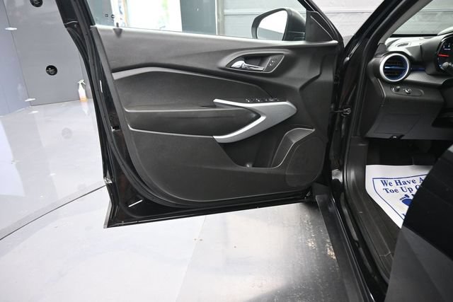 Used 2024 Chevrolet Trax LS FWD image 10