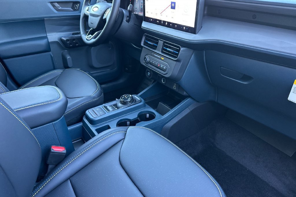 New 2026 Ford Maverick Lobo AWD/4WD image 15