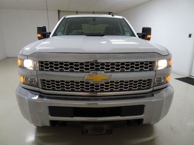 Used 2019 Chevrolet Silverado 2500 W/T AWD/4WD image 2