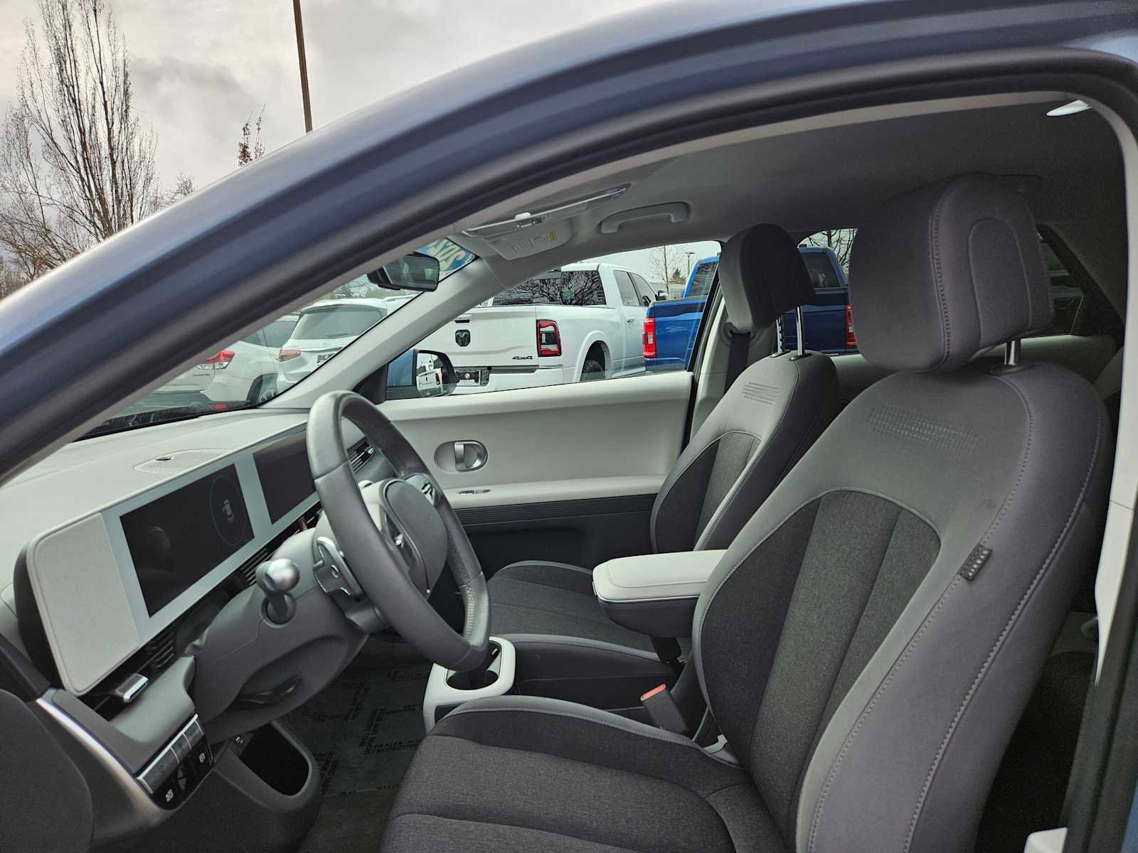 Used 2024 Hyundai Ioniq 5 SEL image 24