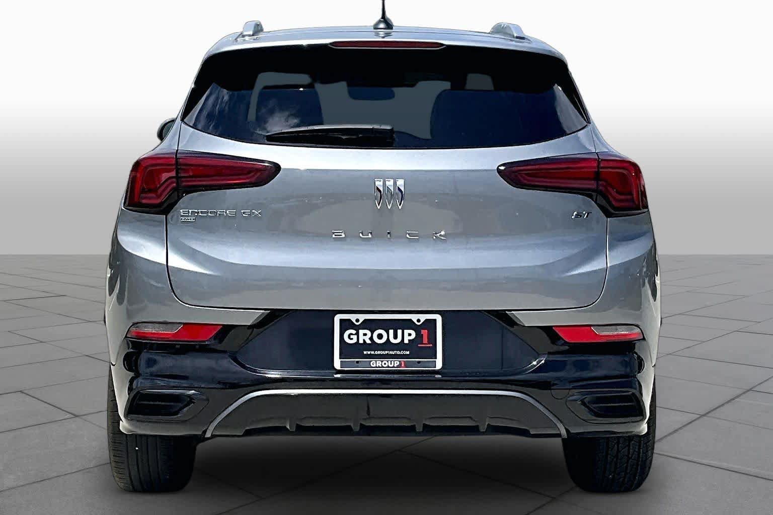 Used 2024 Buick Encore GX Sport Touring AWD/4WD image 5