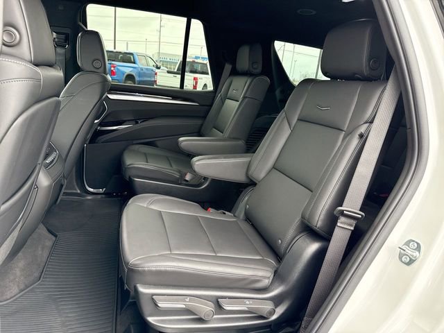 Used 2025 Cadillac Escalade Luxury image 23