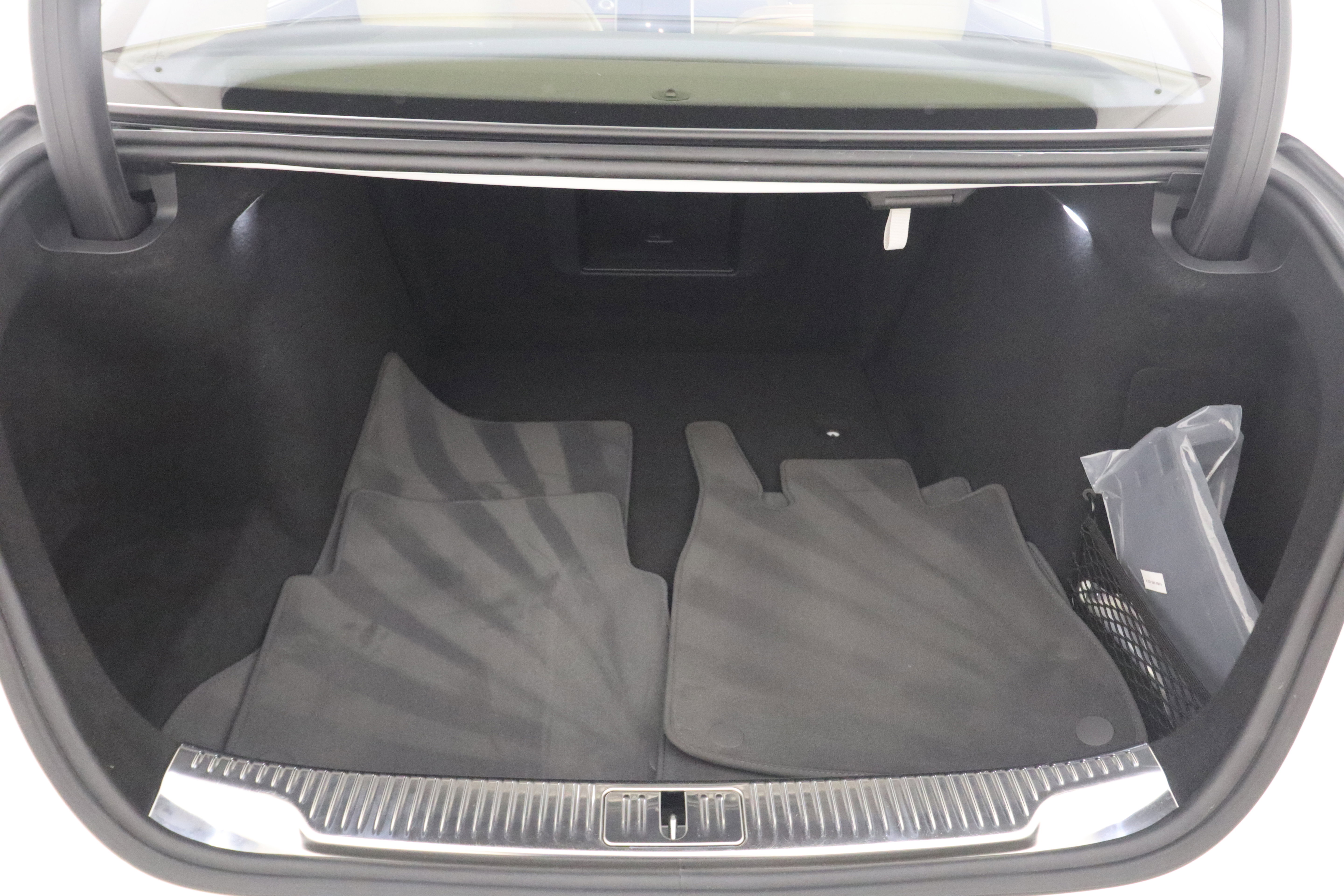 Used 2023 Mercedes-Benz S 580 4MATIC Sedan image 19