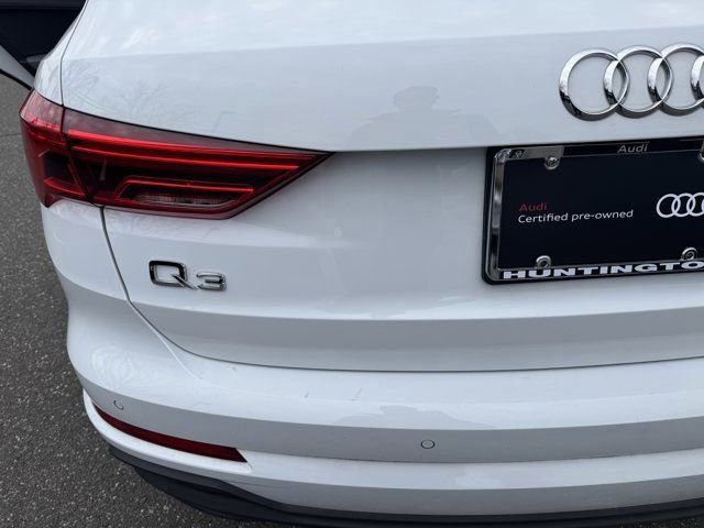 Certified 2023 Audi Q3 2.0T Premium w/ Black Optic Sport Package image 36