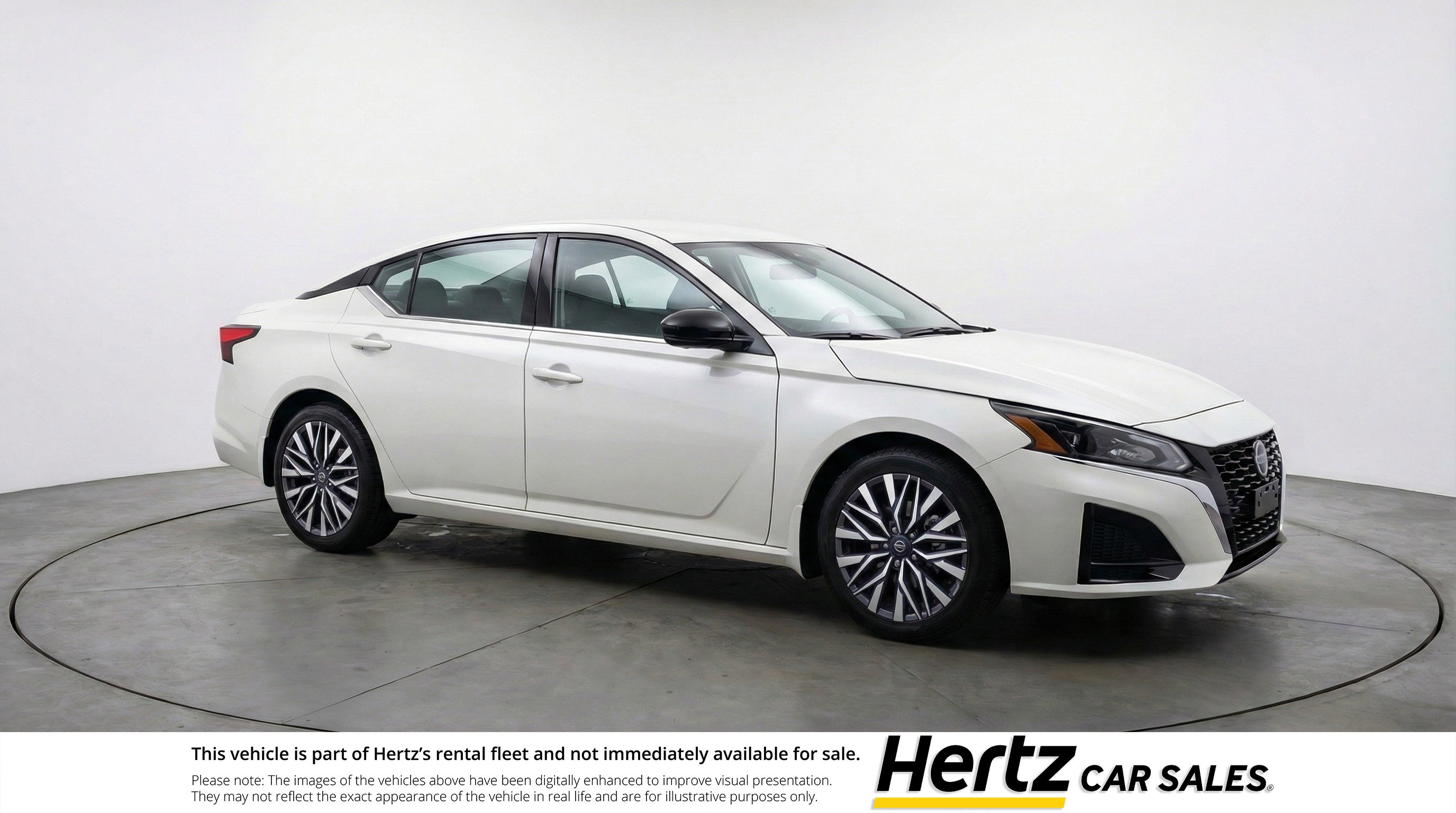 Used 2025 Nissan Altima 2.5 SV FWD image 1