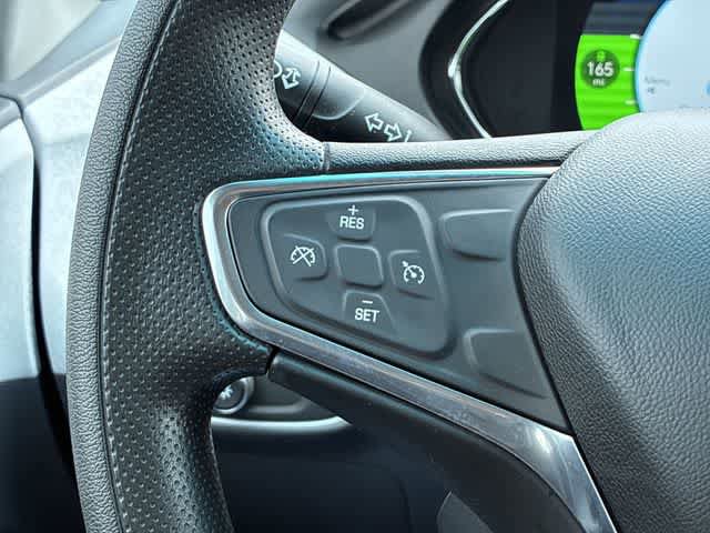 Used 2020 Chevrolet Bolt LT FWD image 24