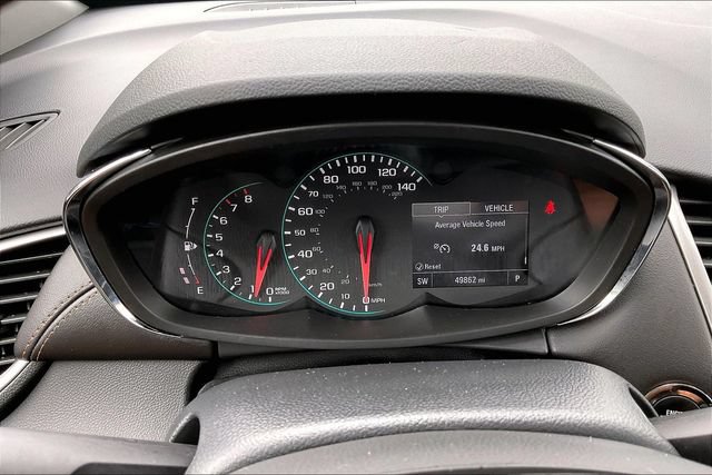 Used 2022 Chevrolet Trax LT w/ LT Convenience Package FWD image 10