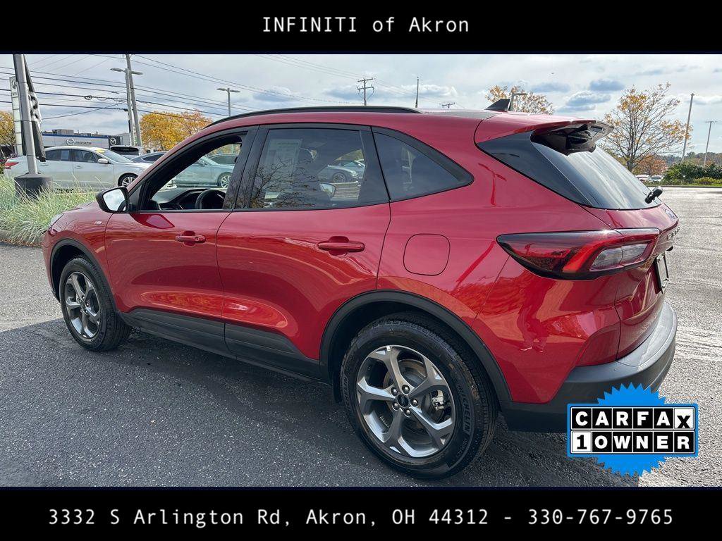 Used 2025 Ford Escape ST-Line image 6